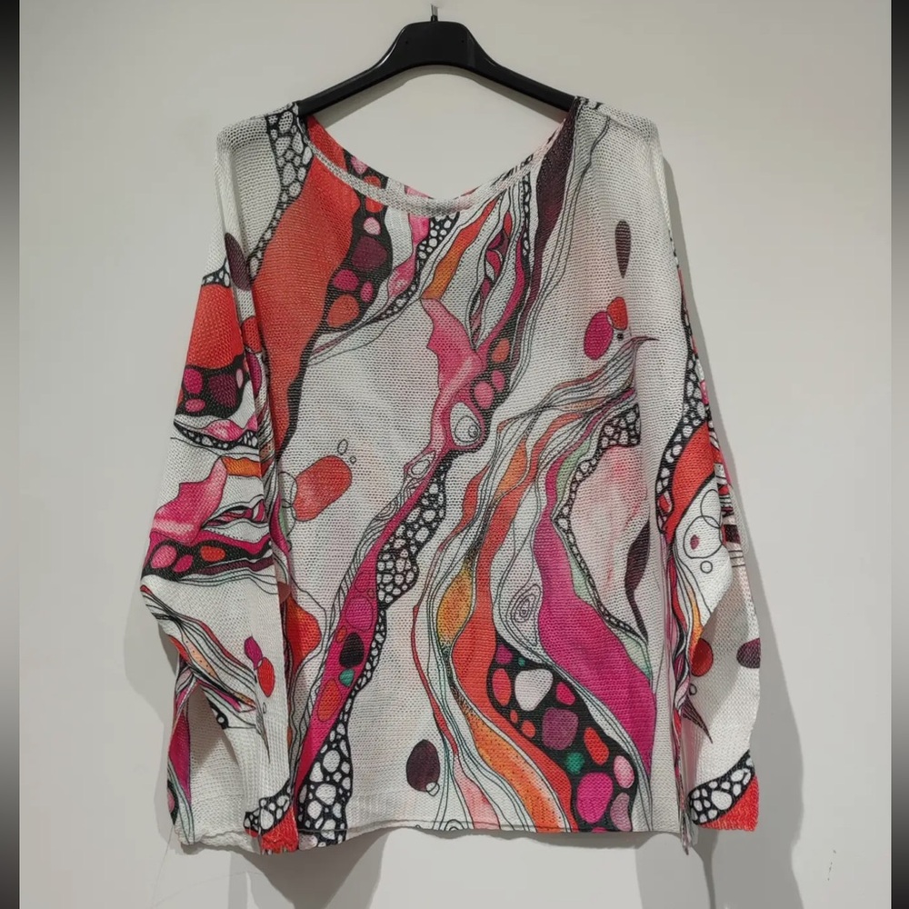 Made in Italy beautiful oversized graphic Tunic